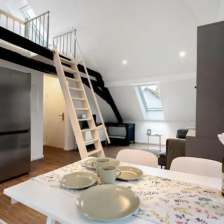 Adlernest Mit Weinbergblick