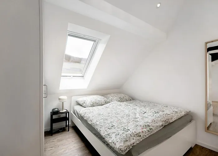 Adlernest Mit Weinbergblick